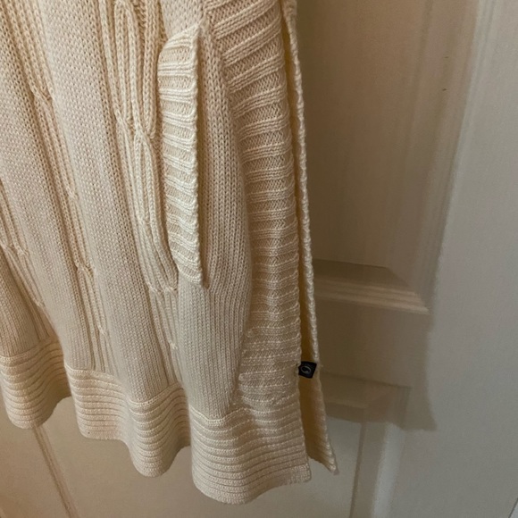 Rare Lululemon (OQOQO) Sleeveless Knit Sweater Vest Dress - Picture 4 of 11